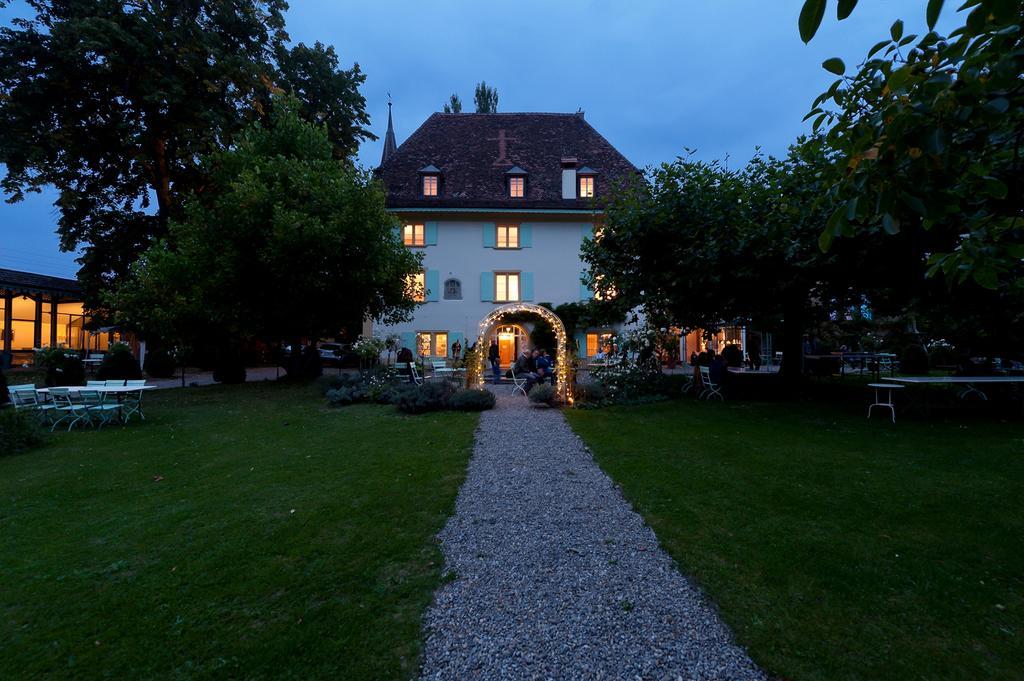 Schloss Ueberstorf - Tafeln, Tagen, Traeumen Extérieur photo