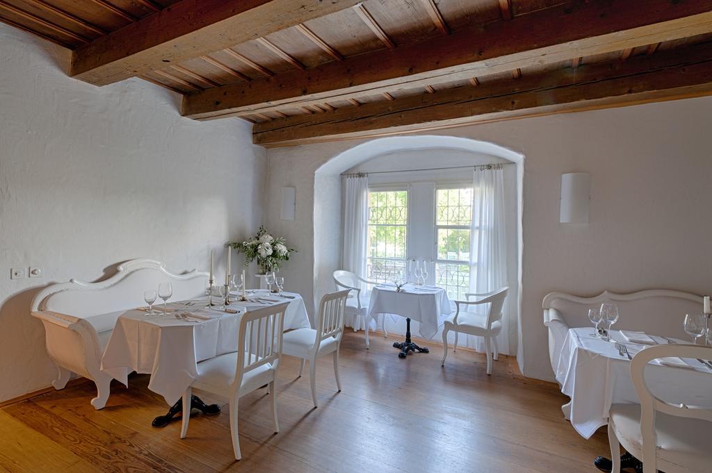 Schloss Ueberstorf - Tafeln, Tagen, Traeumen Extérieur photo