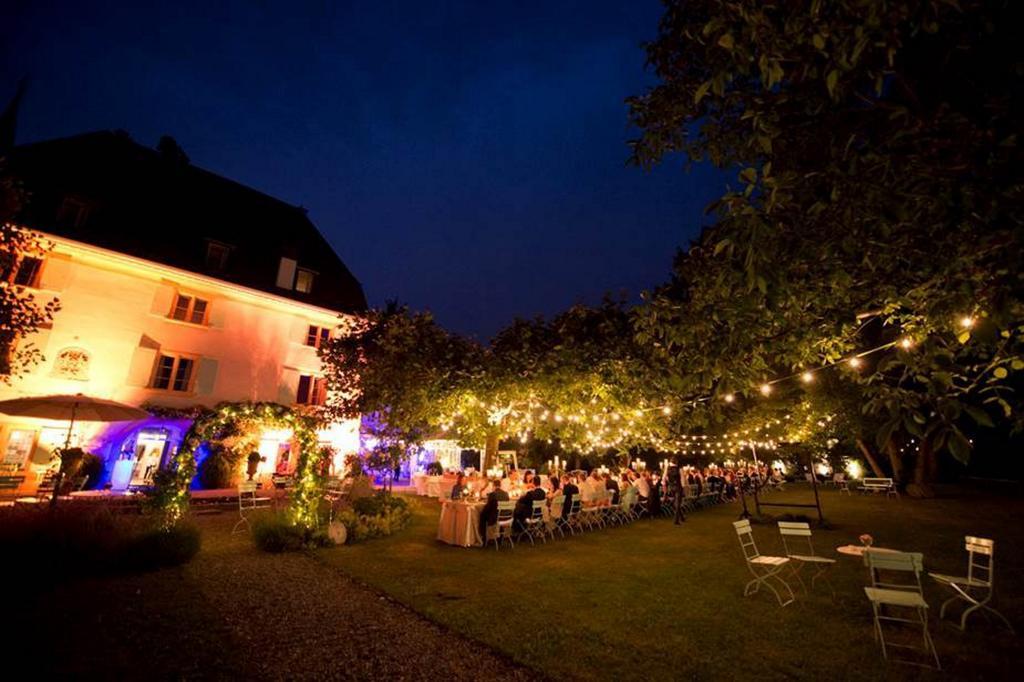 Schloss Ueberstorf - Tafeln, Tagen, Traeumen Extérieur photo
